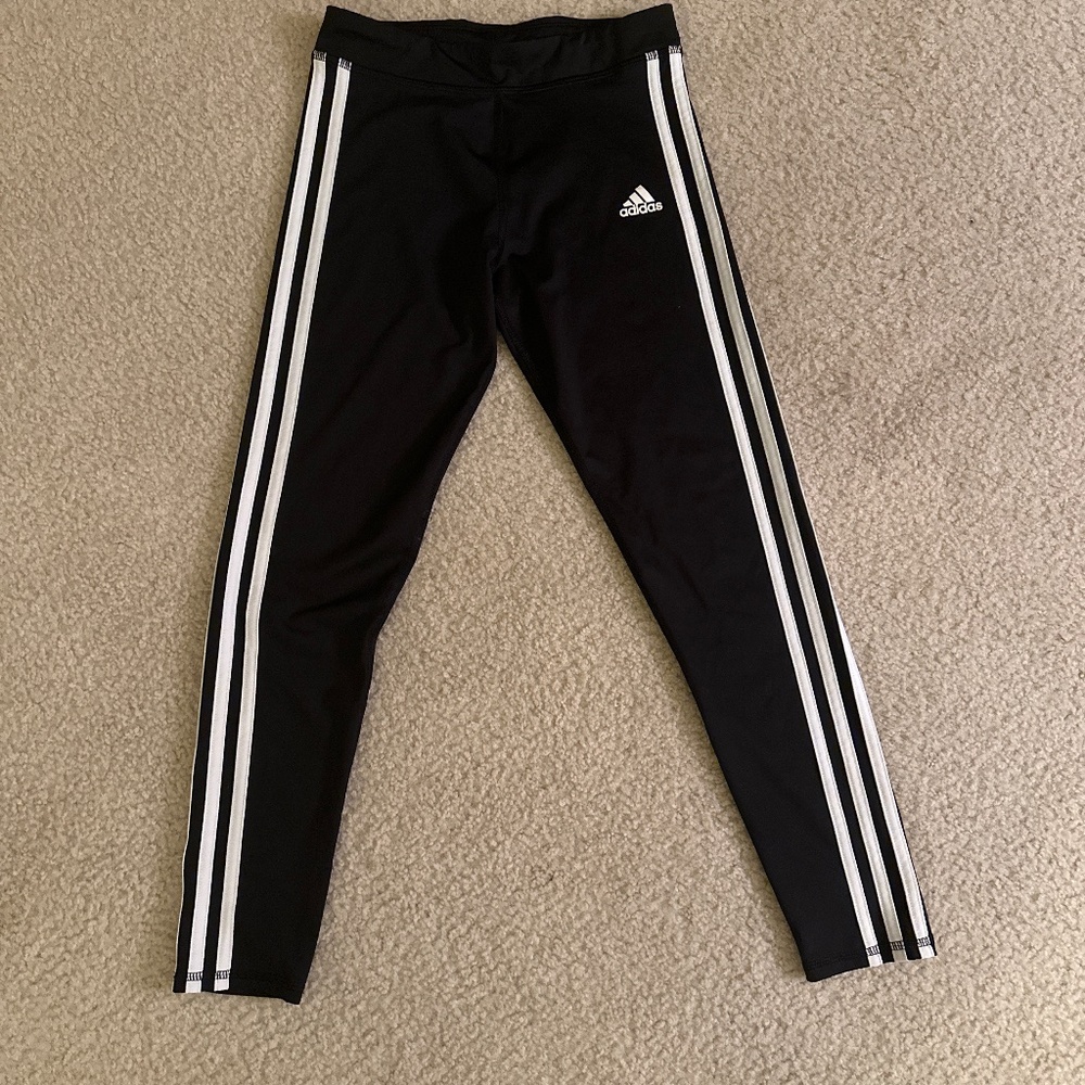 Adidas aeroready three stripe